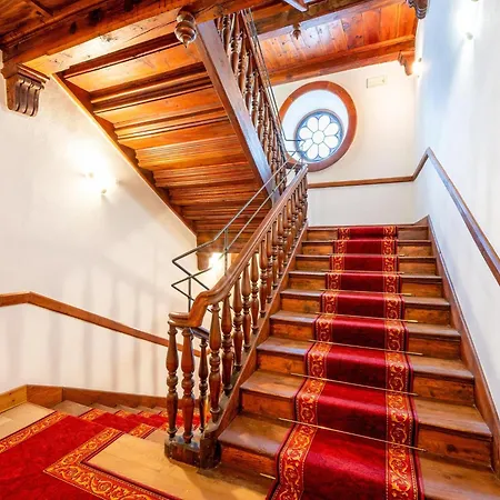 In The Historic Building, Con Aria Condizionata Apartament