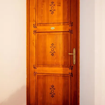 Apartament In The Historic Building, Con Aria Condizionata Ceresole Reale