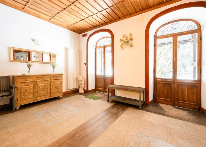 Apartment In The Historic Building, Con Aria Condizionata