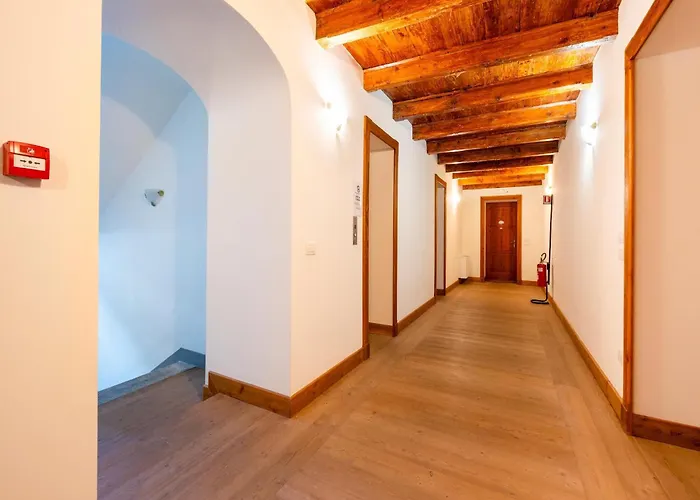 In The Historic Building, Con Aria Condizionata Apartment *