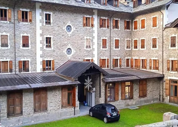 In The Historic Building, Con Aria Condizionata Apartment